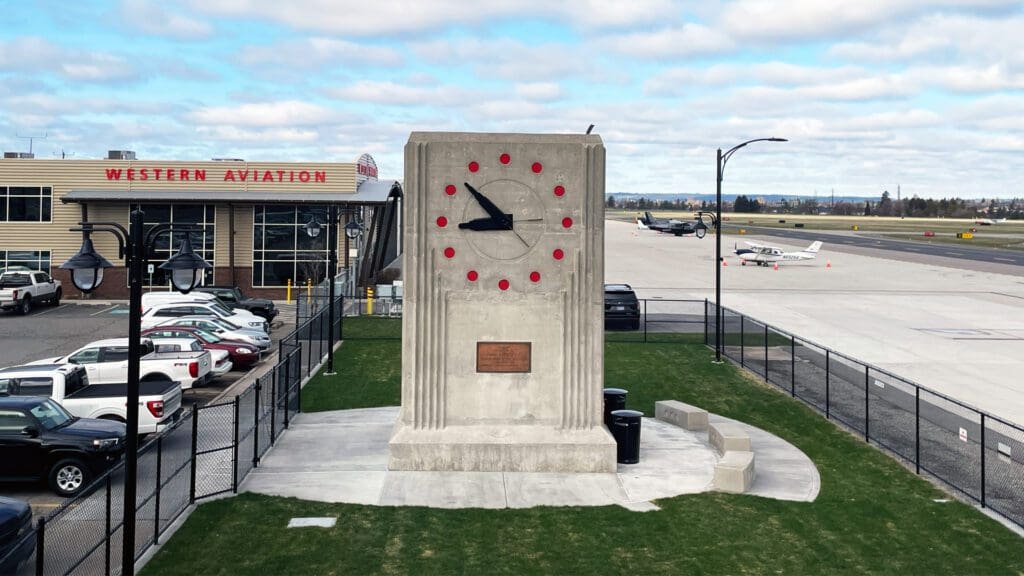 SIA Felts Field Mamer Clock Tower